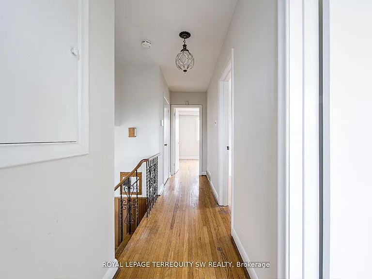 35 Euphrasia Dr — Photo 29