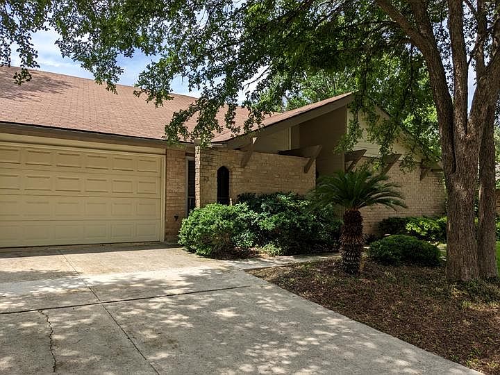 1st image of 8319 Athenian Dr