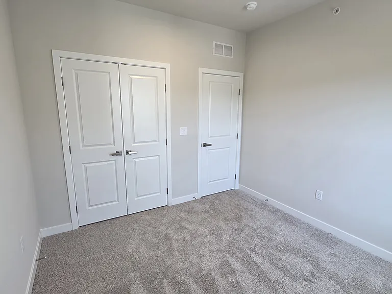 8 Weldon Way — Photo 33