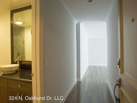 Entry of Apartment 204