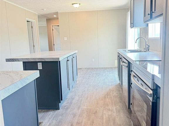 4th image of 115 Hunt Ln