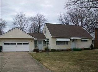 1556 Oakdale Dr NW, Warren, OH