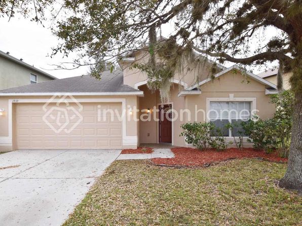 1939 Darlin Cir
