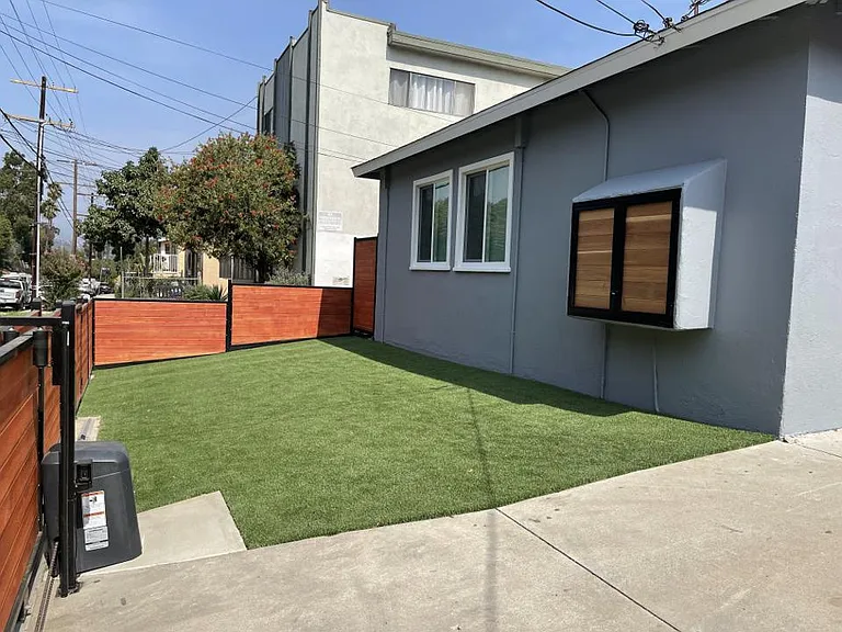 2364 Allesandro St #D — Photo 11