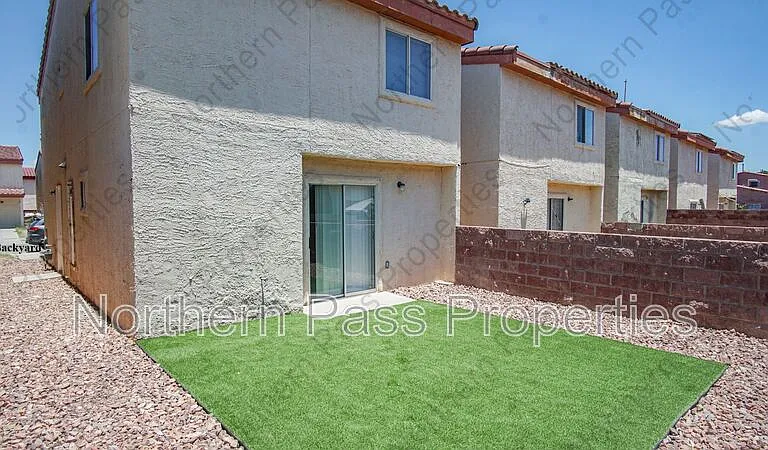 11024 Sunshine Ct — Photo 21