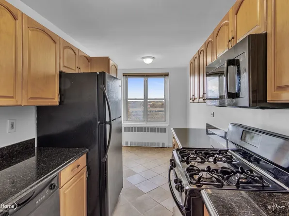 211-40 18th Avenue image 12 of 40