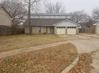 1608 Rolling Stone Dr, Norman, OK 73071