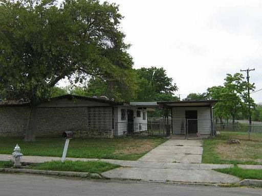 1st image of 198 FAIR VALLEY DR