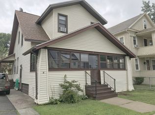 71 Phoenix Ter, Springfield, MA 01104