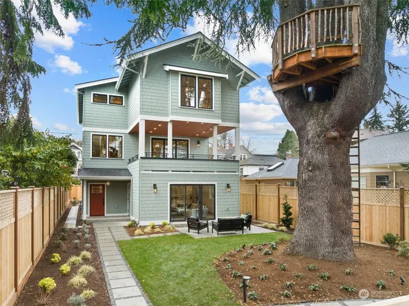 2414 9th Avenue W, Seattle, WA 98119