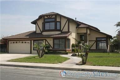 1st image of 3063 Forest Ave