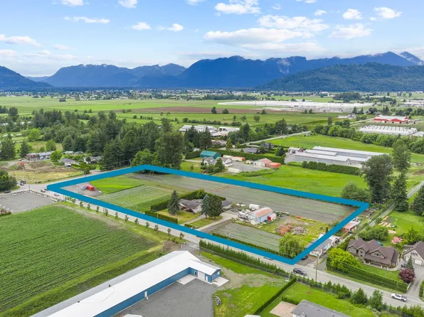 44081 Keith Wilson Rd, Chilliwack, BC V2R 4B5