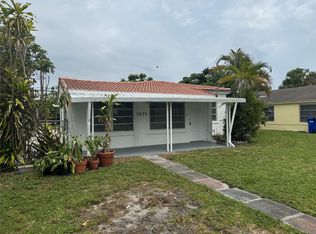 1671 NE 180th St, North Miami Beach, FL 33162