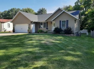 301 E High St, Morrison, IL 61270