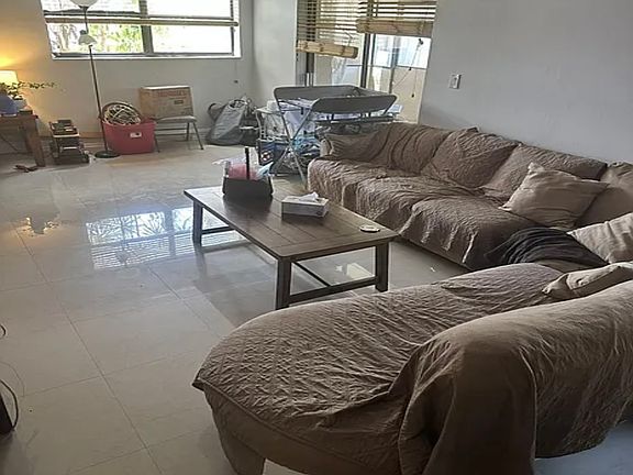 2nd image of 2700 S University Dr APT 4D
