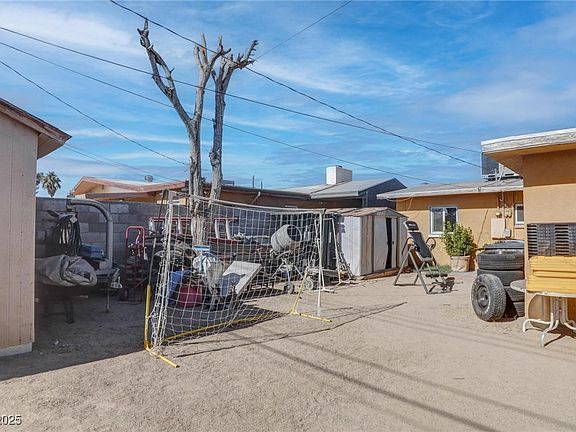 5th image of 4917 Elmhurst Ln