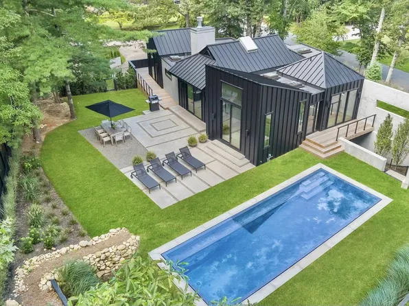 5 Holly Hill Rd, Amagansett, NY 11930