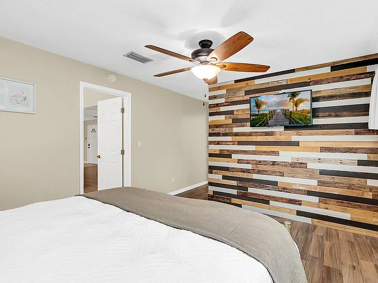 2445 Keiser Ct — Photo 4