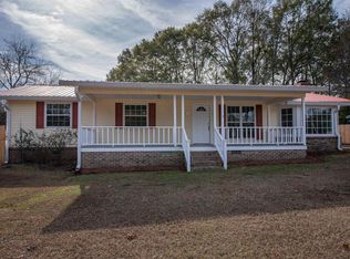 9 Friar Tuck Rd, Reynolds, GA 31076