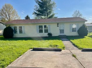 444 Stardust Way, Cloverdale, IN 46120