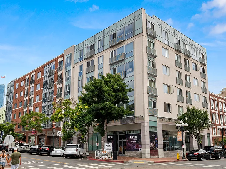 445 Island Ave #717 — Photo 39