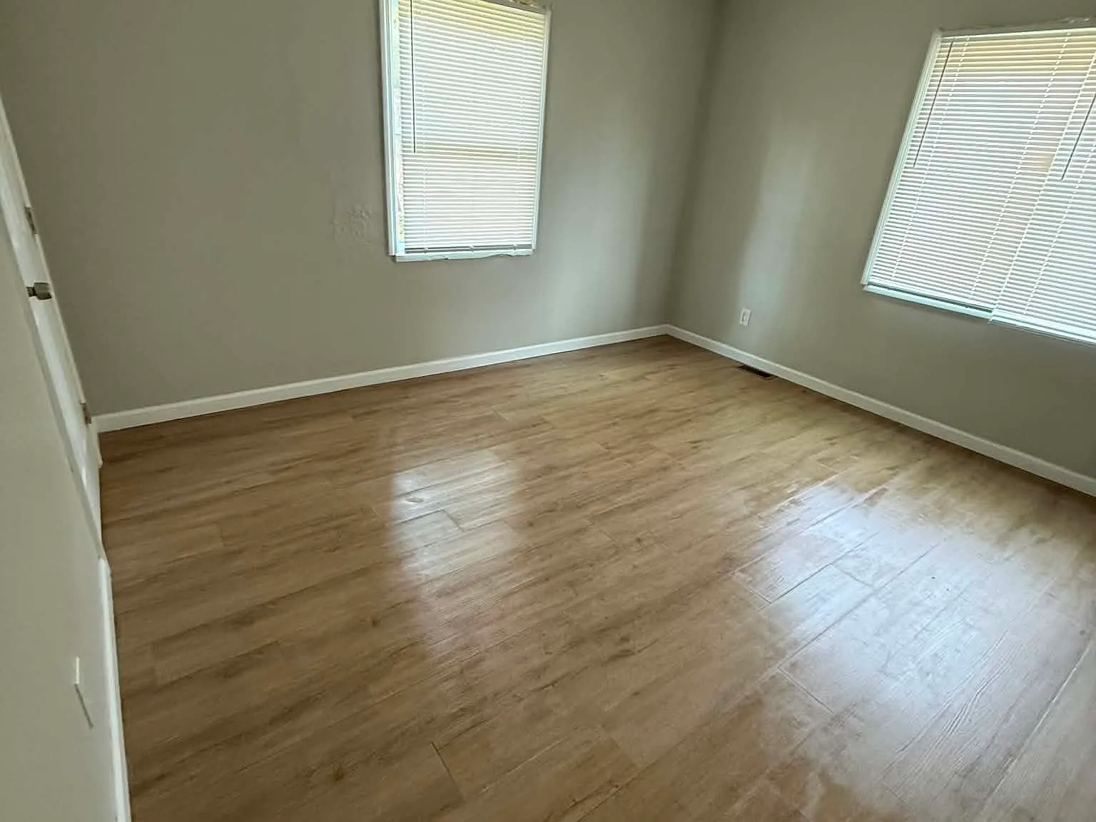 4 bed, 1686 sqft, $2,100 — Photo 1