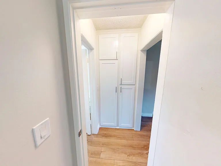 FUL - Fulton Ave Apartments — Photo 12
