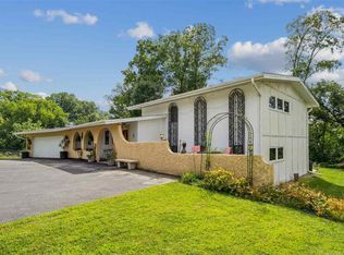 3100 Blue Ridge Ct NE, Cedar Rapids, IA 52402