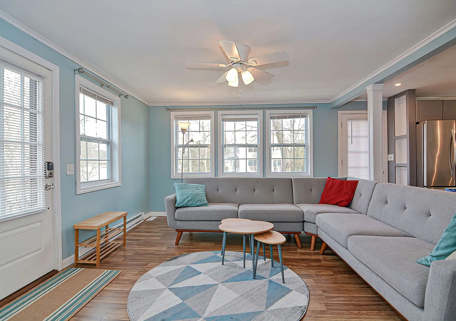 Winter Rental: Twin Lights — Photo 4