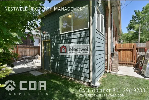 562 S Elizabeth St — Photo 27