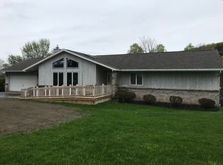 31 Nob Rd, Utica, NY 13501