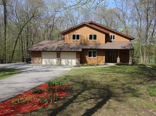 5253 Roselee Cir NW, Byron, MN 55920