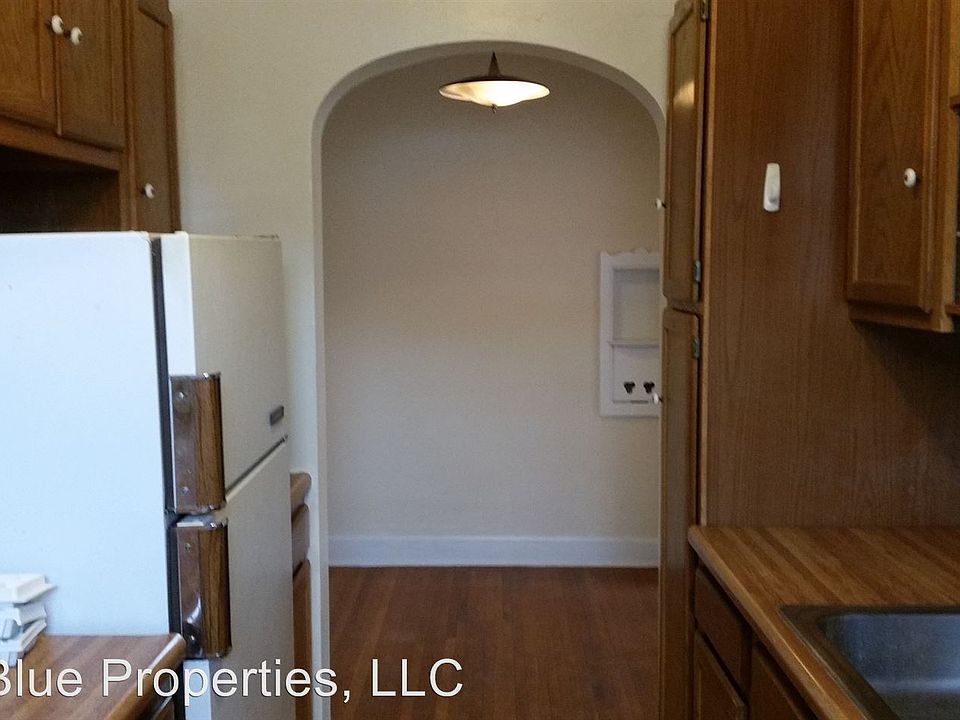 1st image of 341 Terrace Ave APT 3