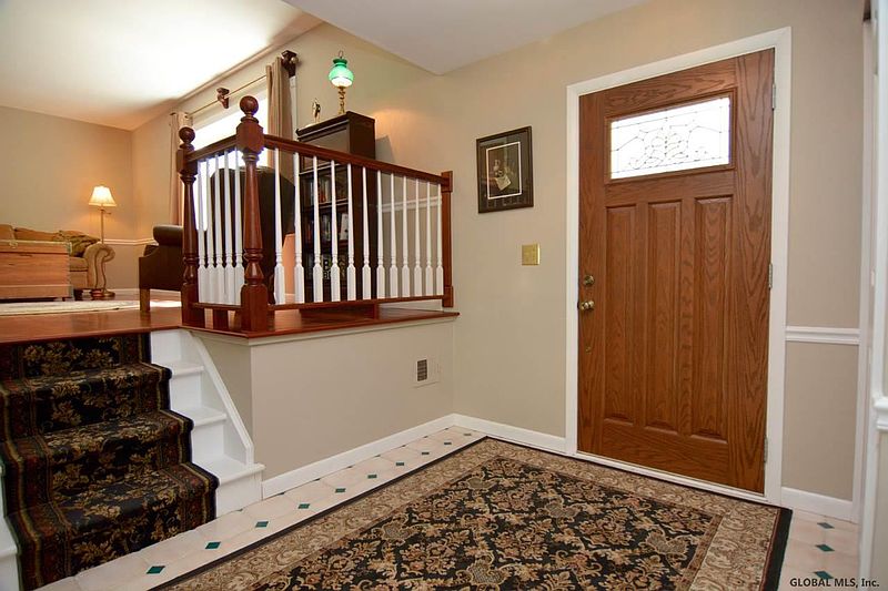 2nd image of 10 WESTCHESTER Drive