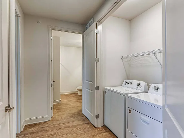 The Heights at Ridgewalk Townhomes & Apartments — Photo 25