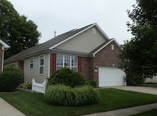 1029 Lincoln Park East Dr, Greenwood, IN 46142