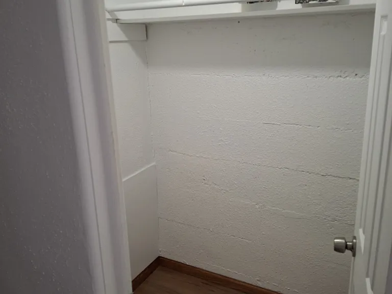 317 W Mulberry St #5 — Photo 3