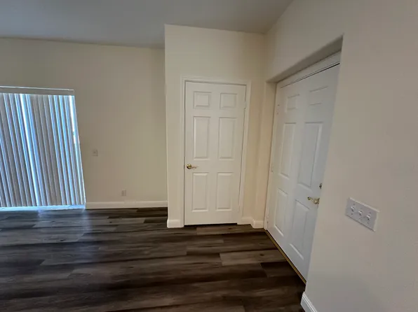 3835 Pine Meadow Dr APT A, Bakersfield, CA 93308