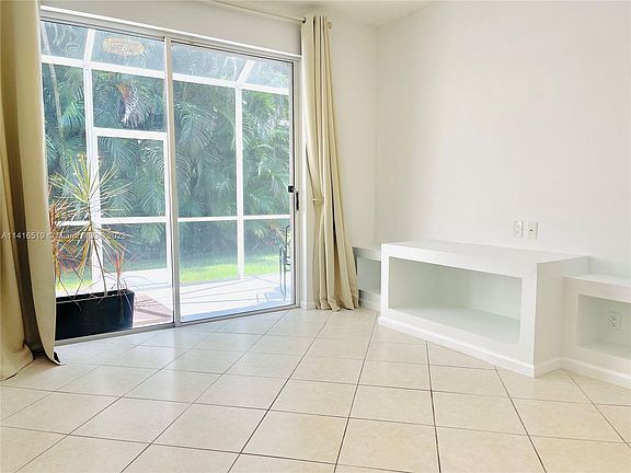 5th image of 9791 Crescent View Dr S #9791