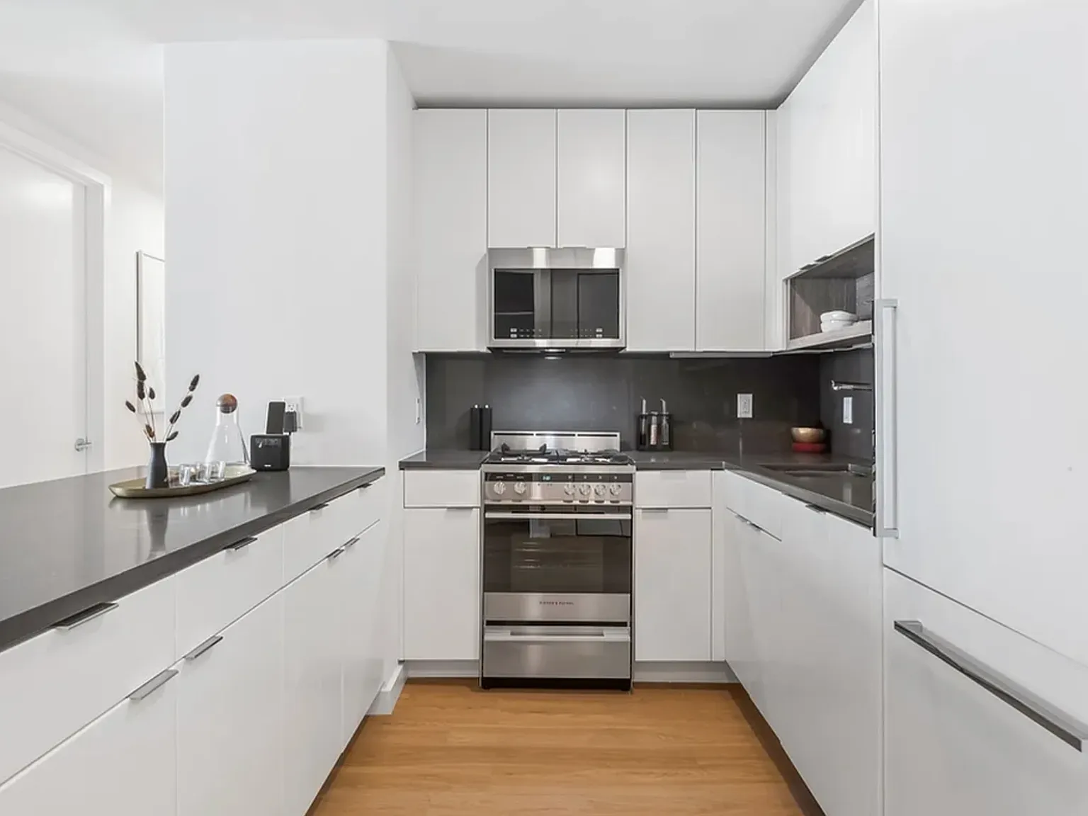 70 West 37th Street — Photo 4