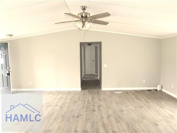 4th image of 258 Country Ln NE