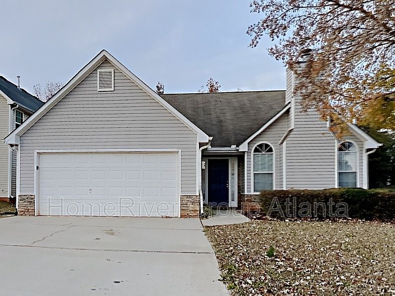 1st image of 1765 Courtyard Ln