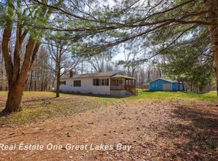 1707 W Bliss Rd, Caro, MI 48723