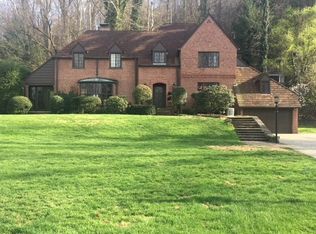 305 Whitaker Blvd, Huntington, WV 25701