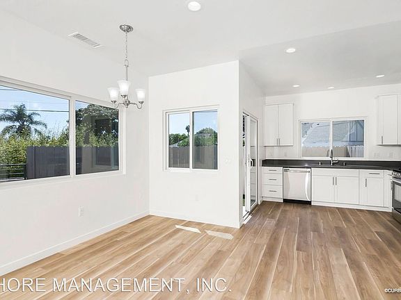 5th image of 3761-63 Wawona Dr