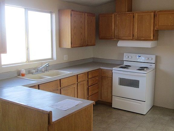 3rd image of 4889 E Boulder Bluff Blvd