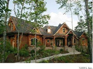 7127 Coronation Cir, Fayetteville, NY 13066