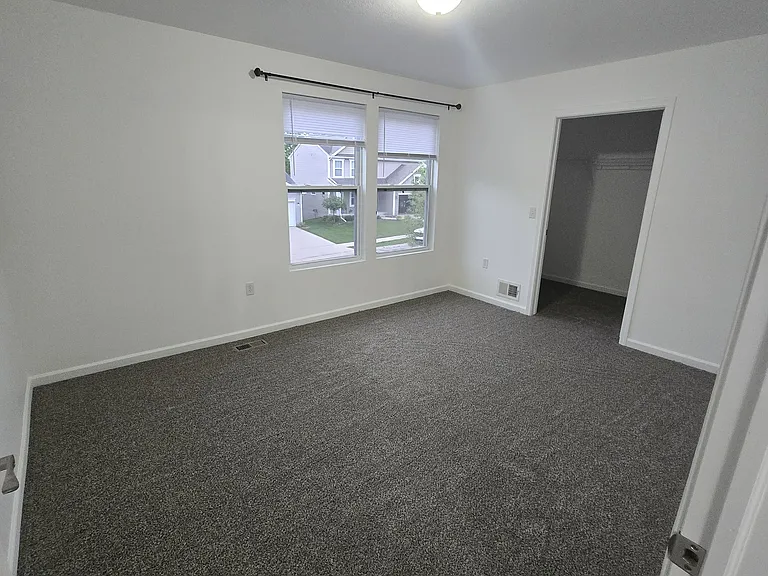 8558 Pinnebog River Dr — Photo 20