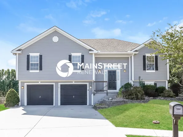 1101 Melody Ct, Kearney, MO 64060