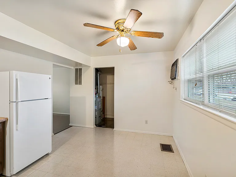 Falcon Way Townhomes — Photo 16